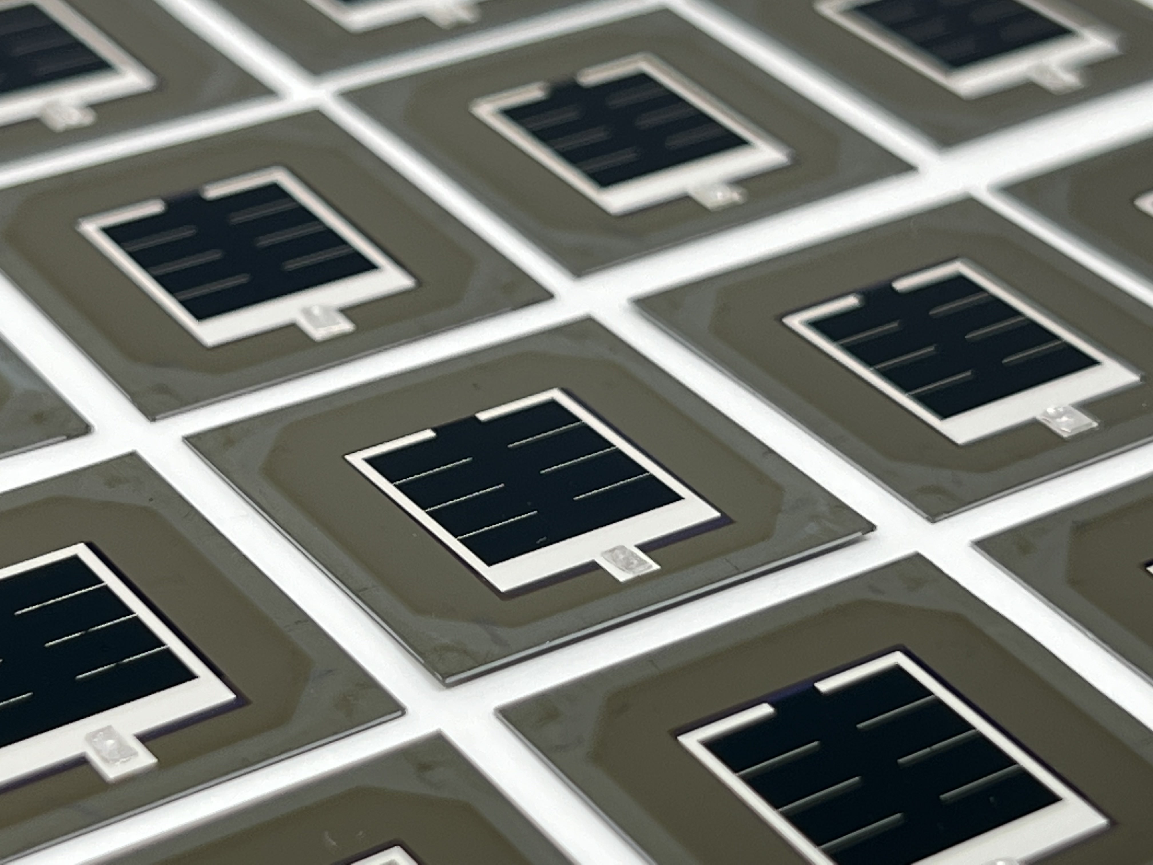 KAUST Team Sets World Record For Tandem Solar Cell Efficiency